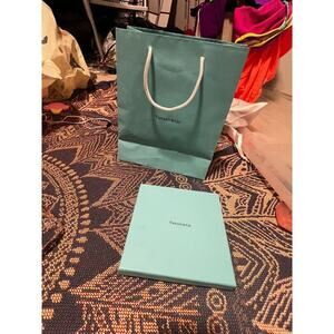 Old School Tiffany gift bag and gift box
